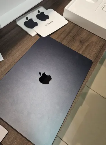 MacBook Air M2 13? - Impecável, Completo, Sem Marcas