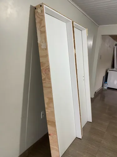 OPORTUNIDADE!! Duas portas pelo preço de uma!