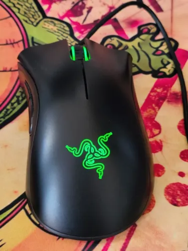 Mouse Razer deathadder essencial