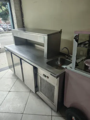 Balcão refrigerado condimentador ideal para pizzaria