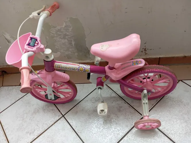 Bicicleta infantil De 3 A 4 ANOS super conservada. 
