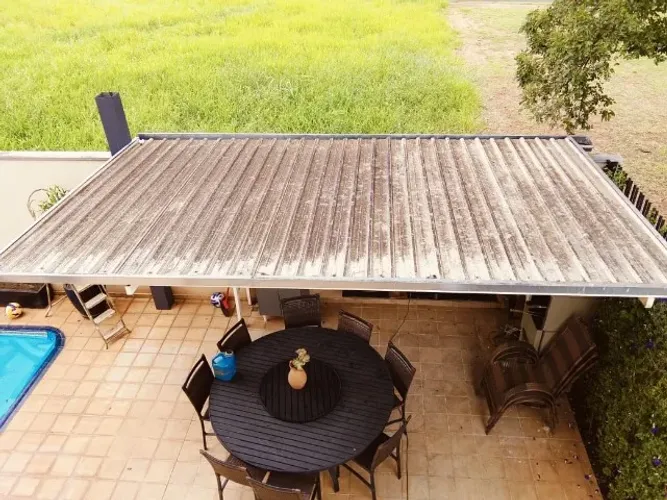 ESTRUTURA COMPLETA COM TELHAS SANDUICHES 1400,00