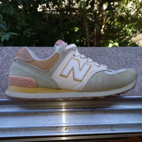 Tênis New Balance 574