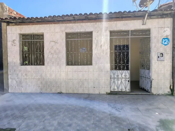 vendo casa no Santos Dumont por 130 mil avista