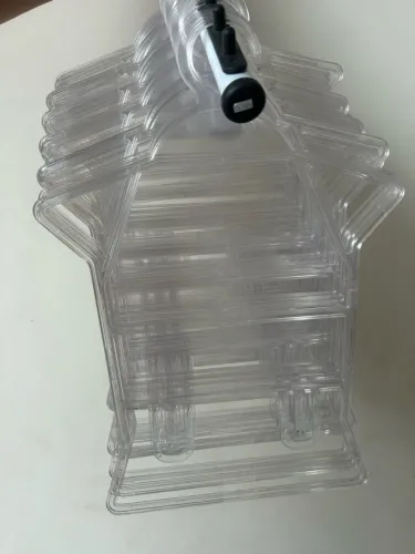 Cabides corpo bebê acrílico 