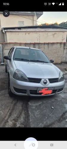 Renault Clio Hi-flex 1.0 16V 5P 2011
