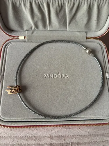 Colar Pandora original 