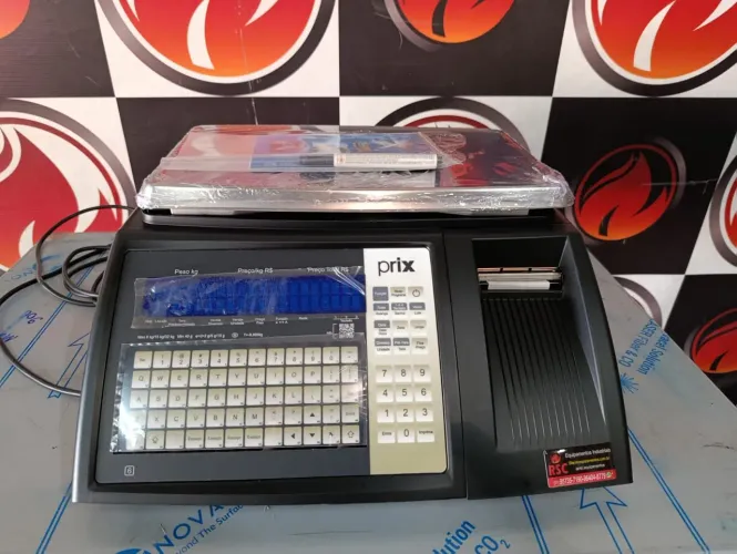 Balança etiquetadora Toledo modelo Prix 6 Max 32 kg mês / ano 07/2026 nova