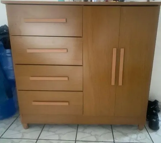 Cômoda nova