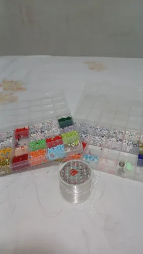 Kit miçangas e nailon de fazer pulseiras!