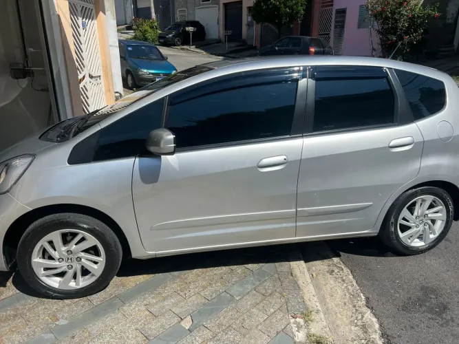 Honda Fit DX 1.4 Flex 16V 5P Aut. 2011