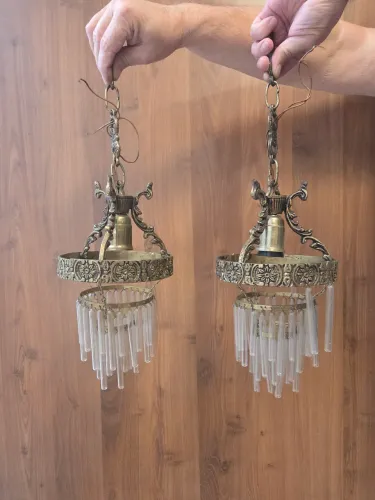 Par Lustre Pendente com Cristais de Vidro (incompleto)