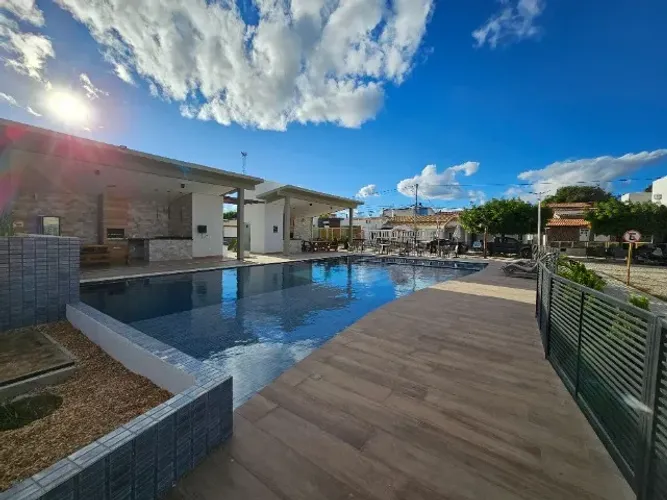 Casa para aluguel com energia solar no cond Park Centenário em Juazeiro com 3 quartos