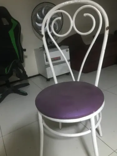 Cadeira de ferro