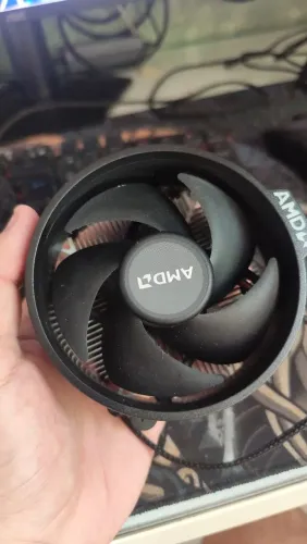 Air cooler Wraith Stealth