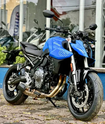 SUZUKI GSX-8S NOVA 2026