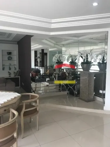Apartamento Santana com 4 quartos e 3 vagas 230 m²