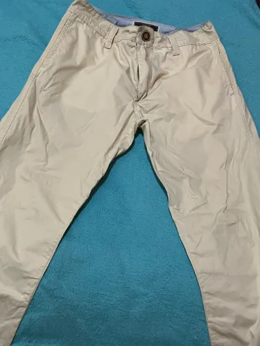 calça comprida cor Bege 