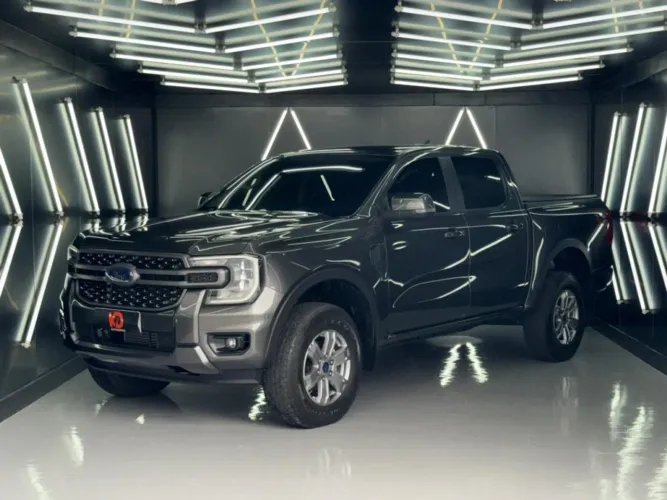 Ford Ranger XLS 2.0l 4X4 2025