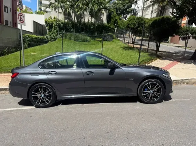 BMW 330E M Sport 2.0 Turbo Híbrido AU 2022