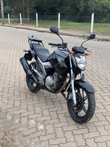 Fazer 250 2011/2012