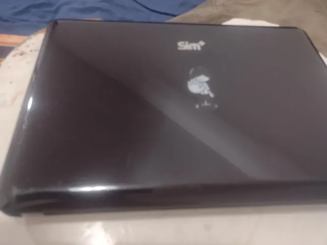 Notebook positivo Intel core I5, 4Gb de Ram, 100Gb de HD, Windows 10, bateria viciada