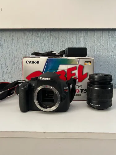 Canon EOS REBEL T5 + lente 18-55mm