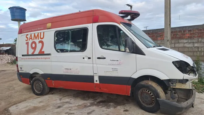 Mercedes-Benz Sprinter 415 Furgão E.l.t.alt. 2.2 Dies. 2012