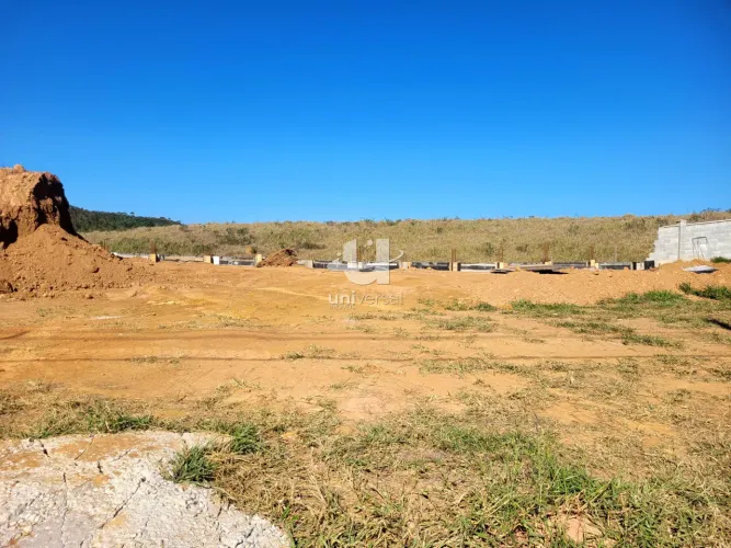 Terreno Plano em Condomínio Clube O Espaço Ideal para Construir o Seu Projeto