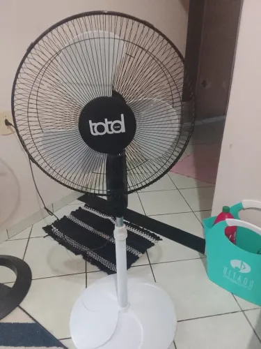 Ventilador 40 cm funcionando perfeitamente 70 reais