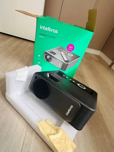 Projetor PFl 6520 - Excelente Estado (Ideal para Cinema em Casa e Apresentações