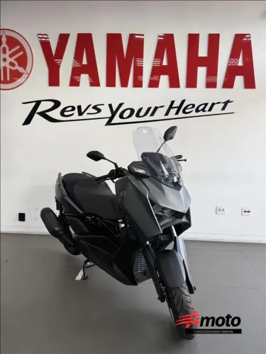 YAMAHA XMAX 300 CONNECTED ABS