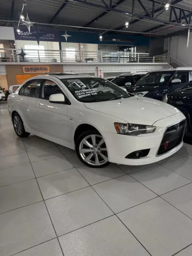 Mitsubishi Lancer 2.0 16V 160cv Mec. 2013