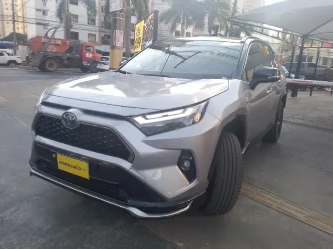 Toyota RAV4 2.5 XSE 4X4 Aut. (híbrido) 2024