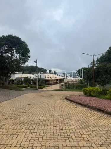 Casa em Condominio