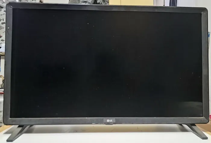 Smart TV LG 32" Full HD 32LM625BPSB - Perfeita, Controle Original
