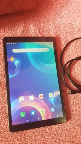 Tablet grandão + cabo top