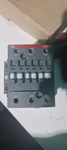 Contatora 65A 220V AX65-30