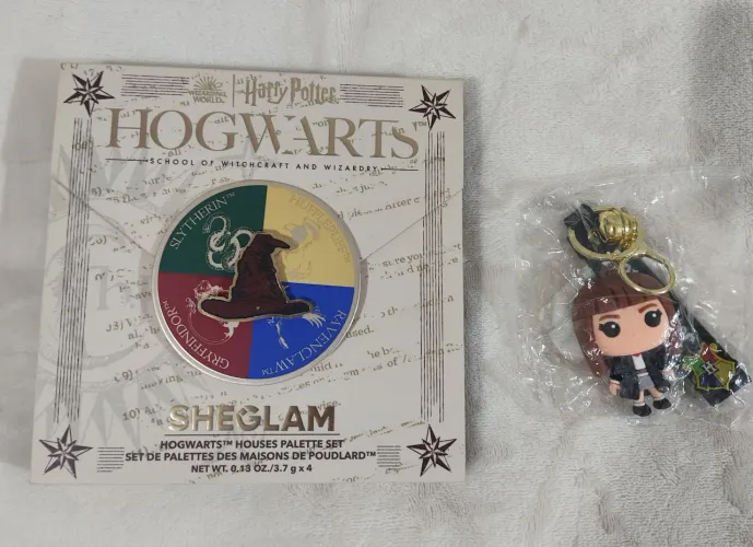Kit Harry Potter sombras das casas Sheglam + brinde