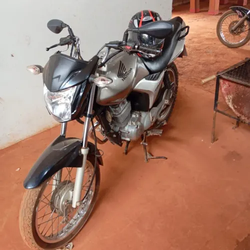 Vendo titan 150 ks 2009