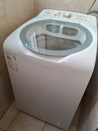 MAQUINA DE LAVAR BRASTEMP 12KG / BEM PRESERVADA / SÓ SABÃO LÍQUIDO