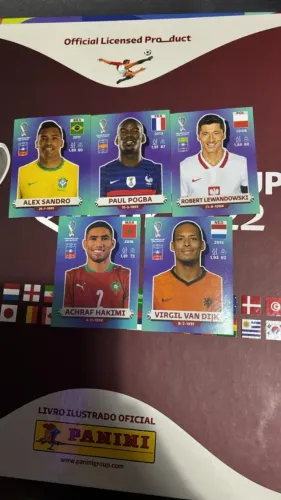 Figurinhas Copa Qatar 2022 Originais (Lote de 100 unidades sem repetir)