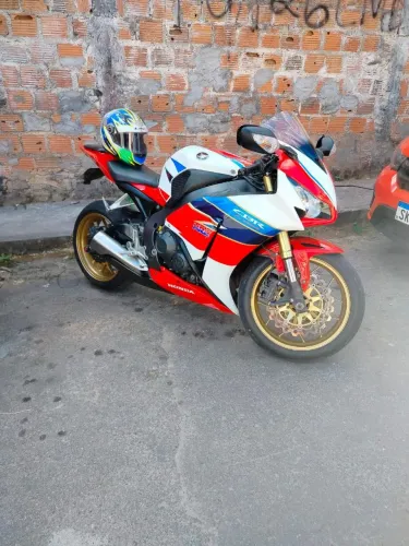 Moto CBR 1000