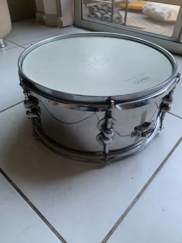 Caixa Marcatto bateria 