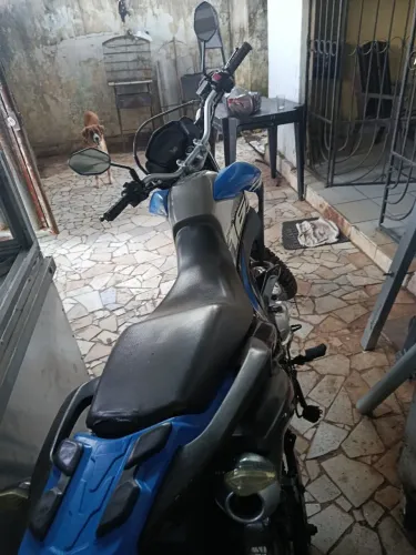 Vendo uma moto Bros 160