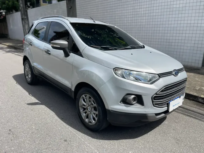 Ford Ecosport Freestyle 1.6 16V Flex 5P 2013