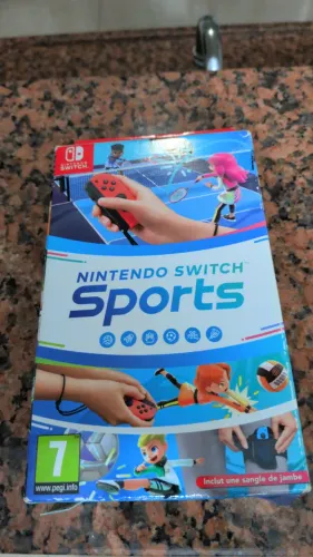 Nintendo Switch Sports + tornozeleira para modo futebol