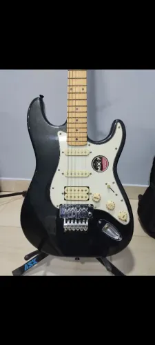 Guitarra Michael Fly Advanced GM 247 MBK