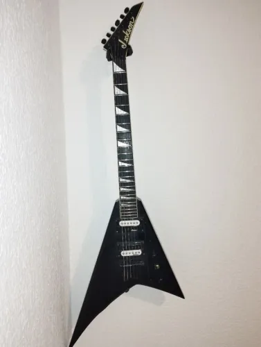 Guitarra Jackson flying v rr