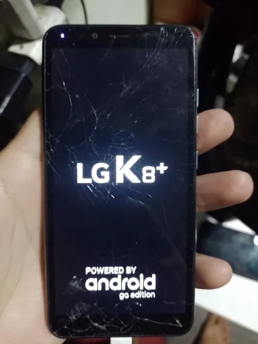 Vende-se um celular LG K8+